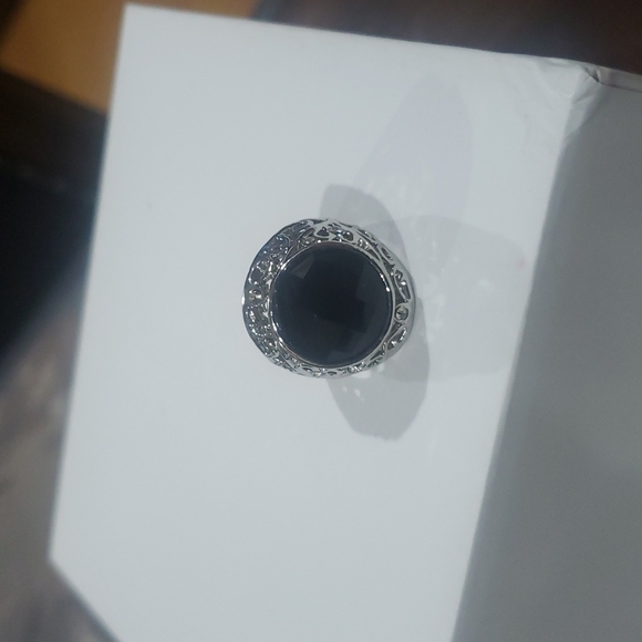 Ring size 6.5 Black - Picture 6 of 9